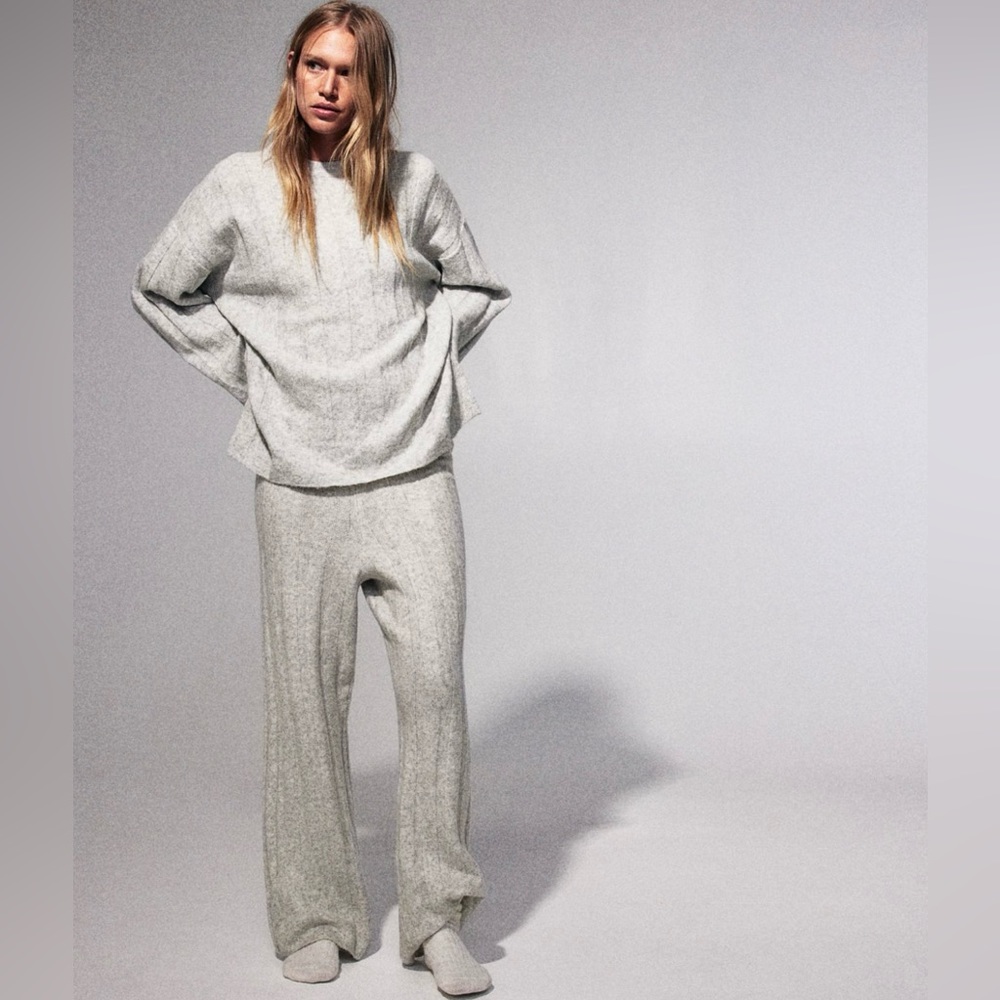 NEW H&M Rib-knit Pants - Picture 2 of 7